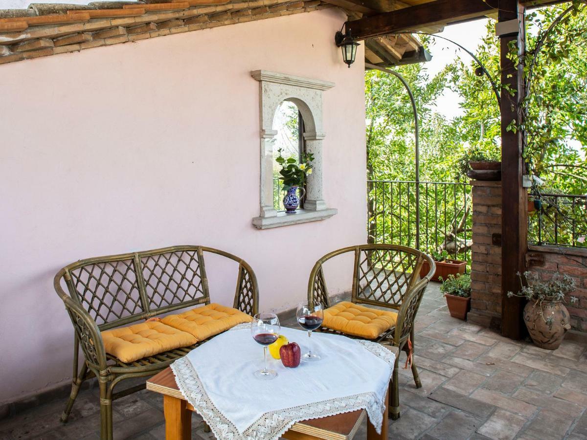 Al Guado Di Assisi B&B Bastia Umbra Eksteriør billede